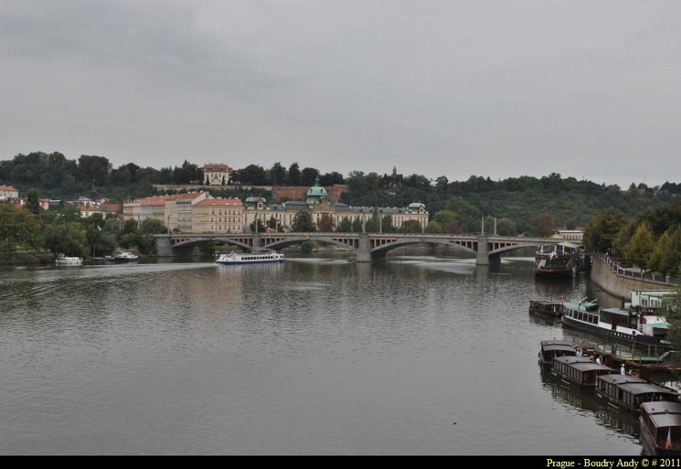 Prague - Pont St Charles 008